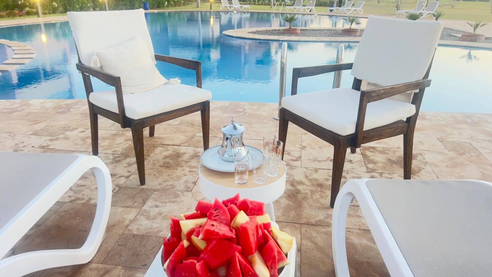 Appartement De Luxe Avec Jardin Vue Sur La Piscine Golf Securise 24H Sur 24 A 5 Minutes De L Aeroport มาร์ราเกช ภายนอก รูปภาพ